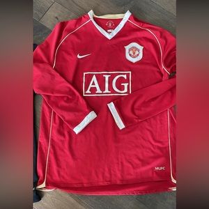 Nike Manchester United long sleeve soccer jersey